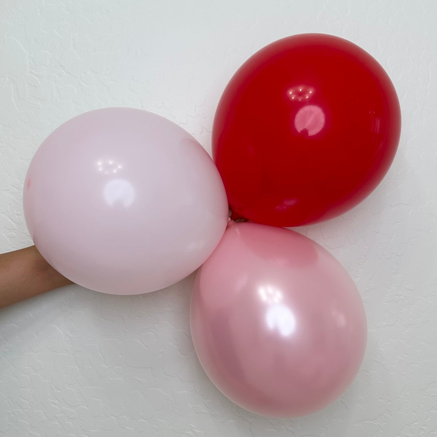 Love In The Air Balloon Garland 3-in-1 Kit