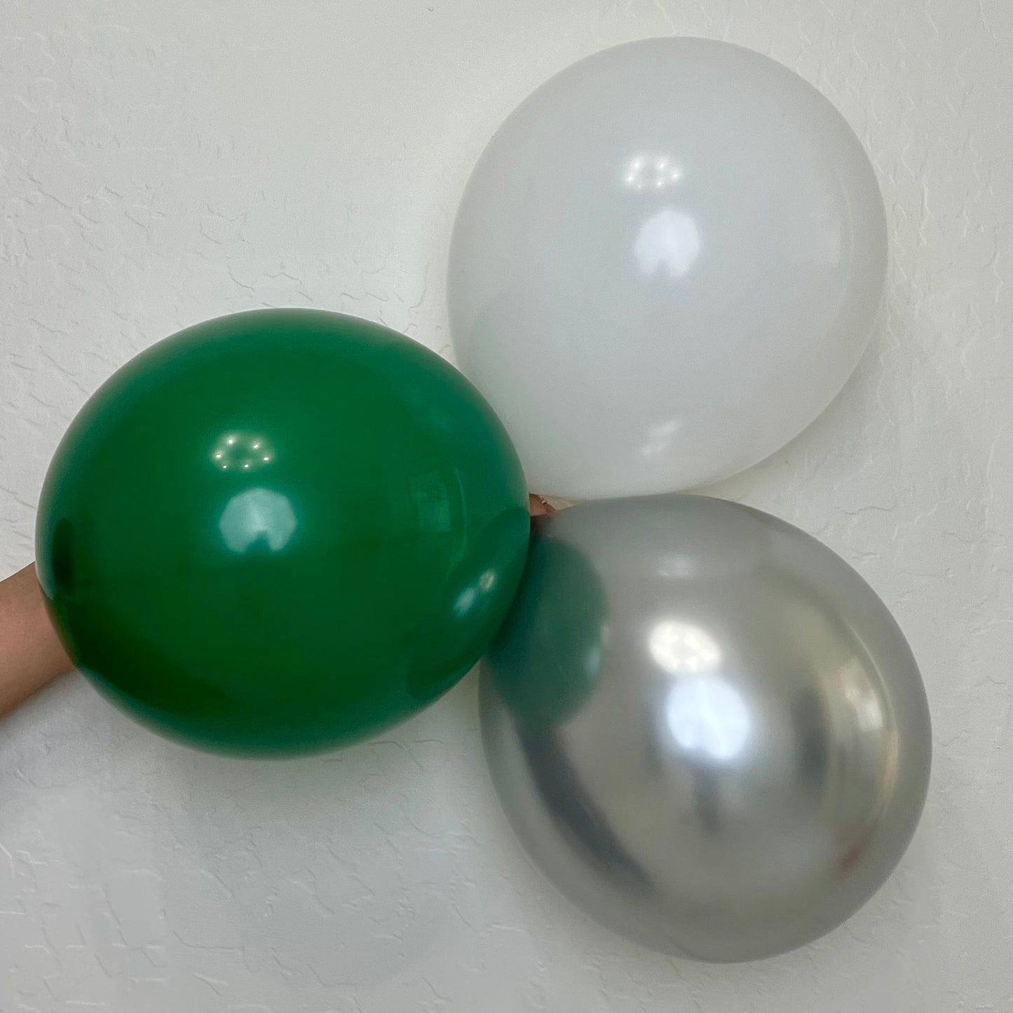 Christmas Elegance Balloon Garland 3-in-1 Kit